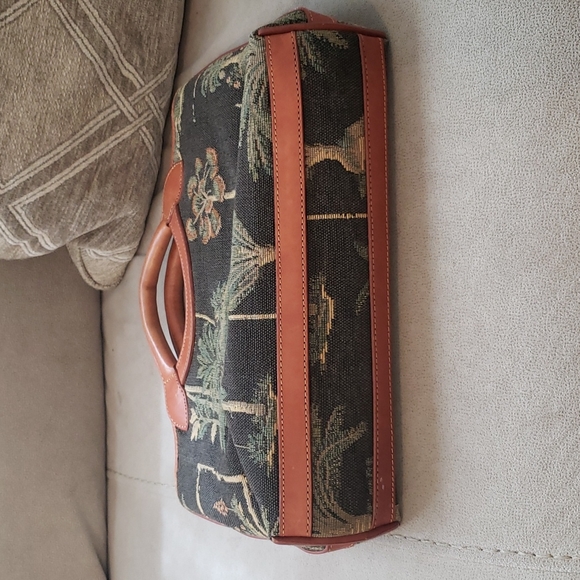 Vintage Tommy Bahama large clutch - Picture 5 of 5